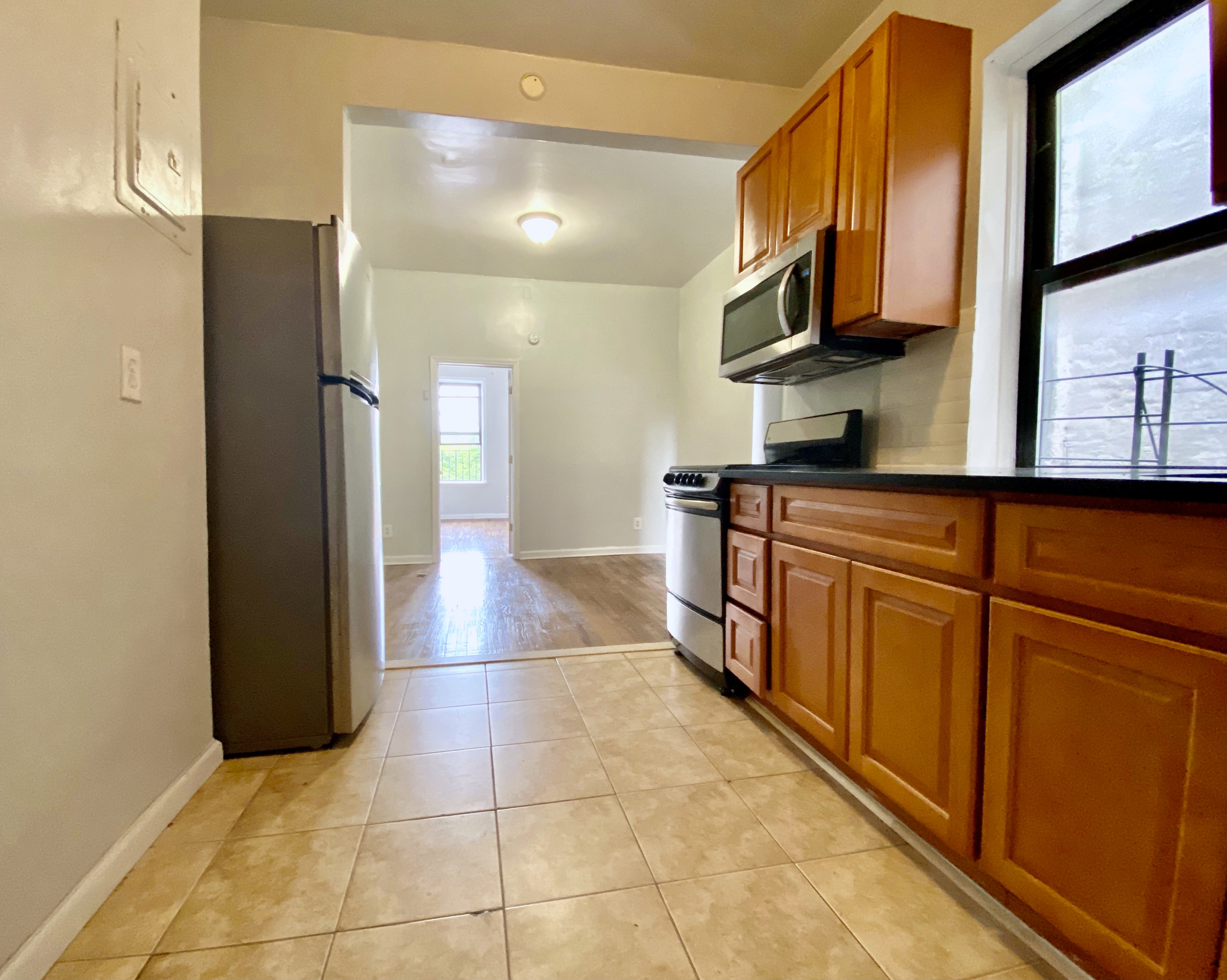 1883 Amsterdam Avenue, Unit 5A Manhattan, NY 10032 - Photo 4 of 7