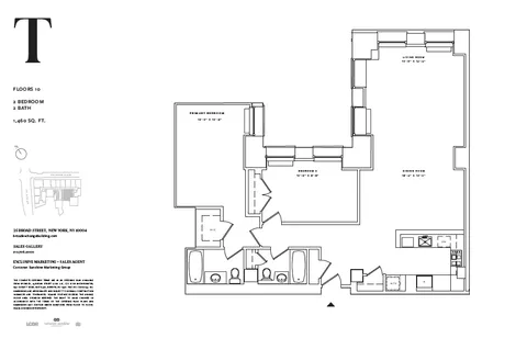 a picture of a wall with a white wall