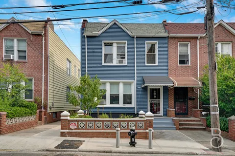 $1,379,000 | 37-09 20th Road | Astoria
