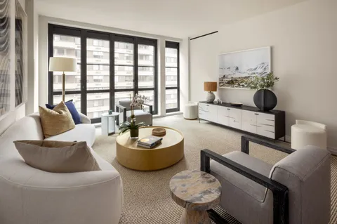 $4,500,000 | 250 West 96th Street, Unit 3A | Upper West Side