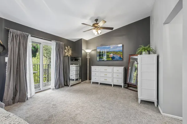$599,000 | 12 Louisburg Square, Verona, NJ 07044