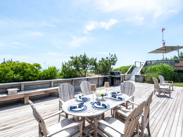 $16,999,000 | 40 Dune Road, Quogue, NY 11959