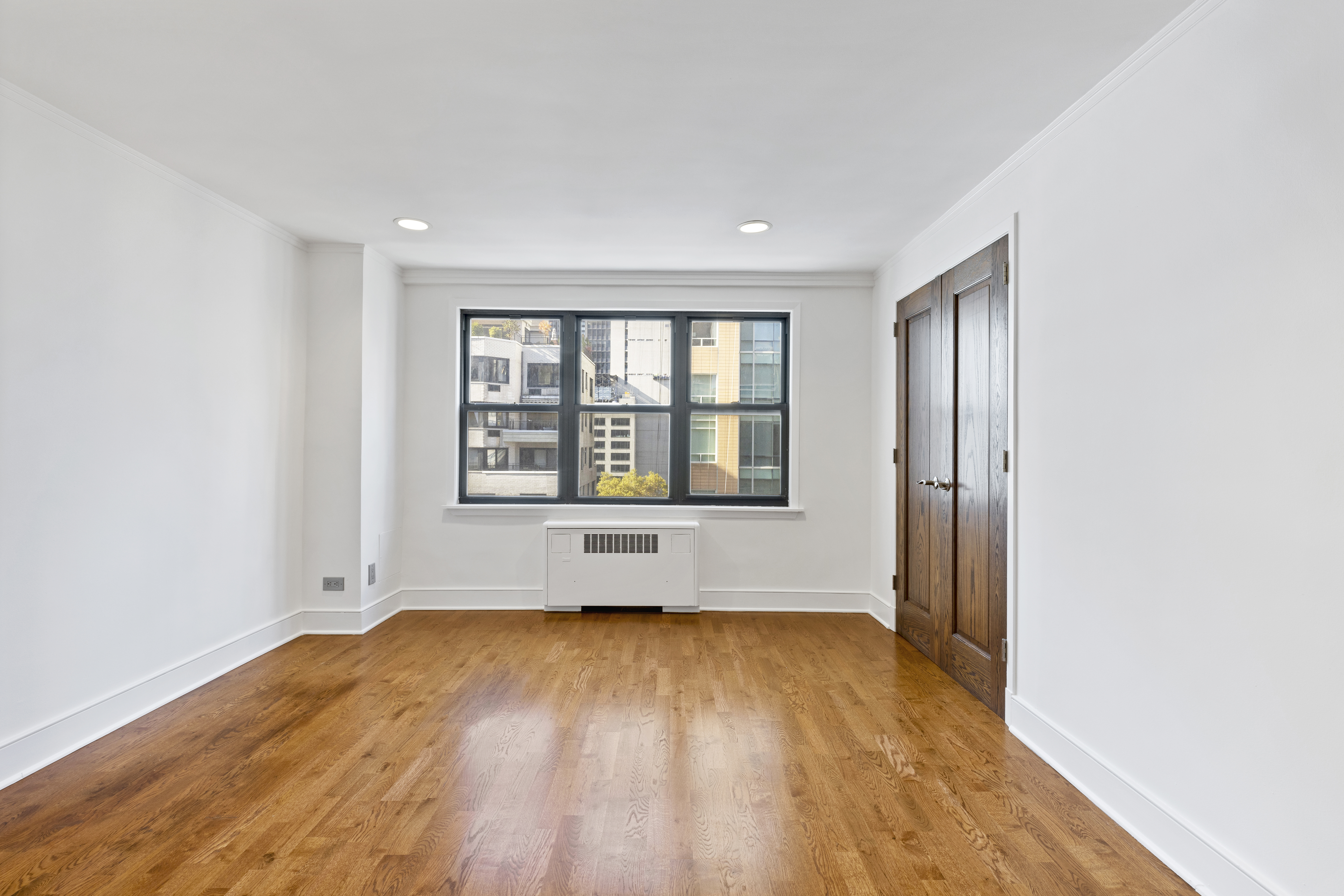 301 East 48th Street, Unit 15/16H Manhattan, NY 10017 - Photo 14 of 16