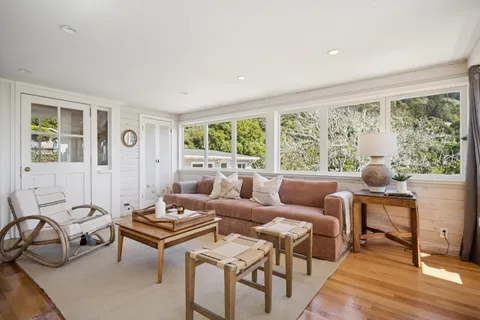 $3,680,000 | 40 Laurel Avenue, Stinson Beach, CA 94970