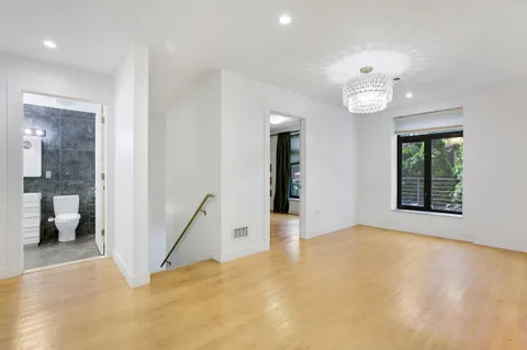 $4,600 | 730 Lafayette Avenue, Unit 1L | Bedford-Stuyvesant