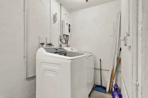 $575,000 | 2470 Southwest 153rd Pass, Miami, FL 33185