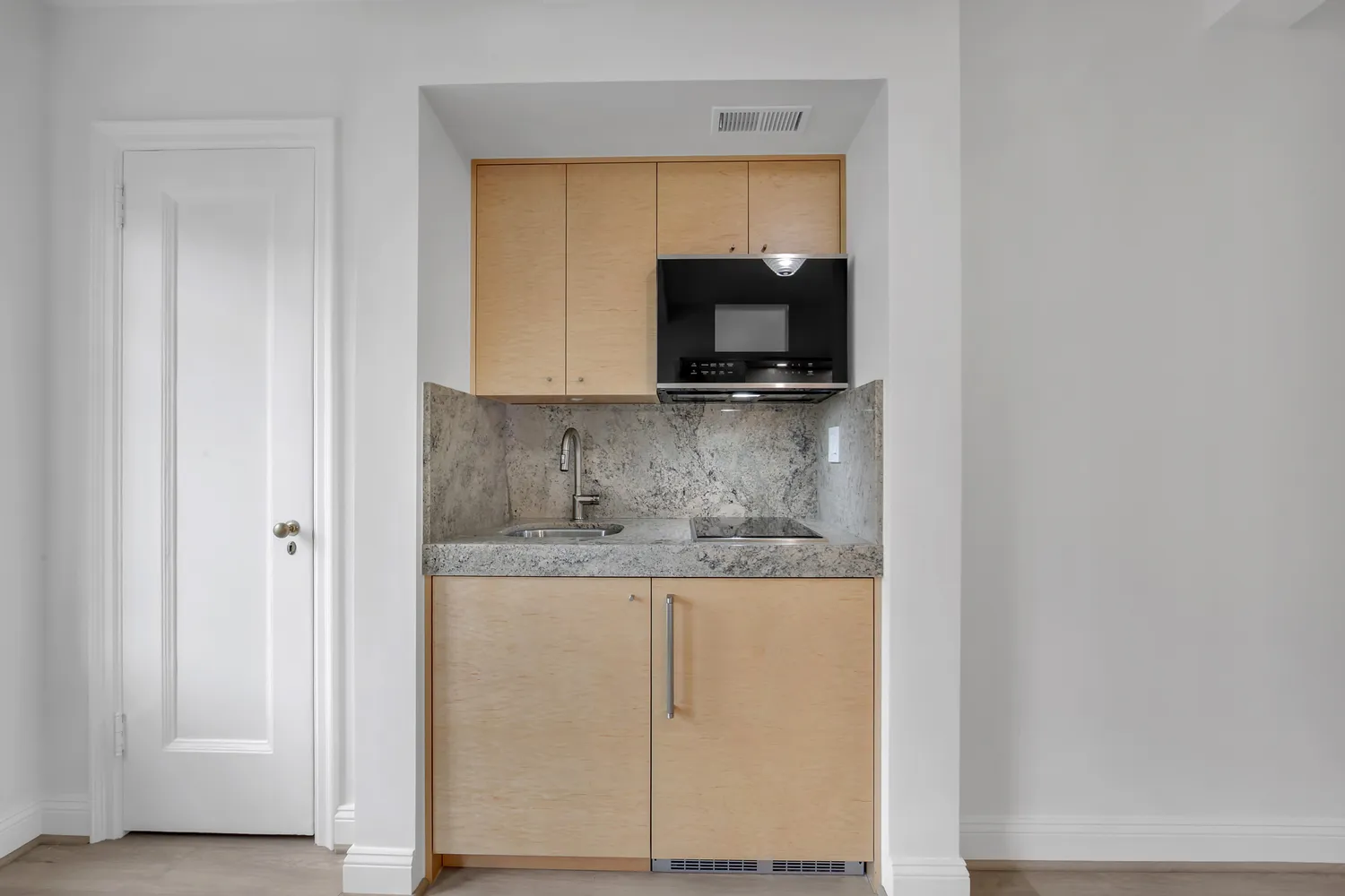 a view of a microwave oven