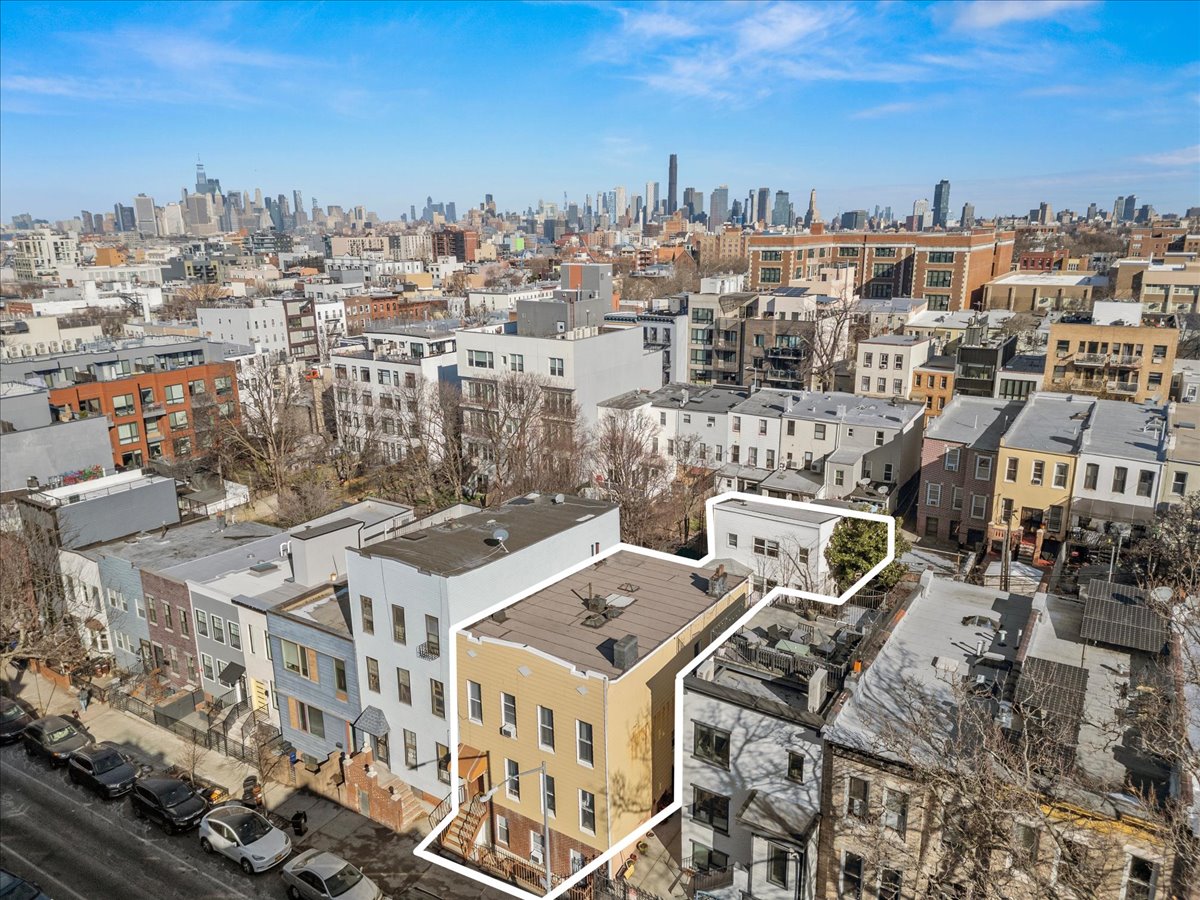 335 21st Street Brooklyn, NY 11215 - Photo 3 of 11 a large building with a city view