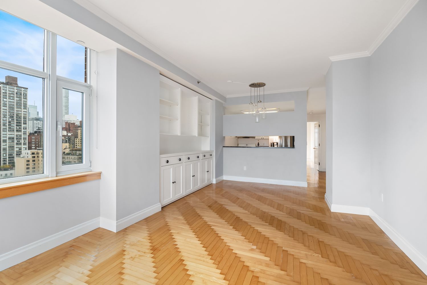 Elkin J Serna, Real Estate Agent Compass