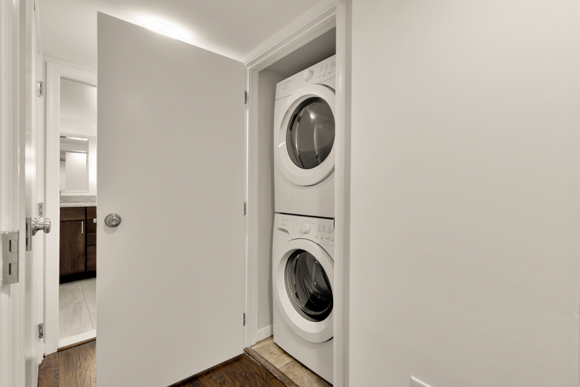 1430 K Street Southeast Washington, DC 20003 - Photo 23 of 28