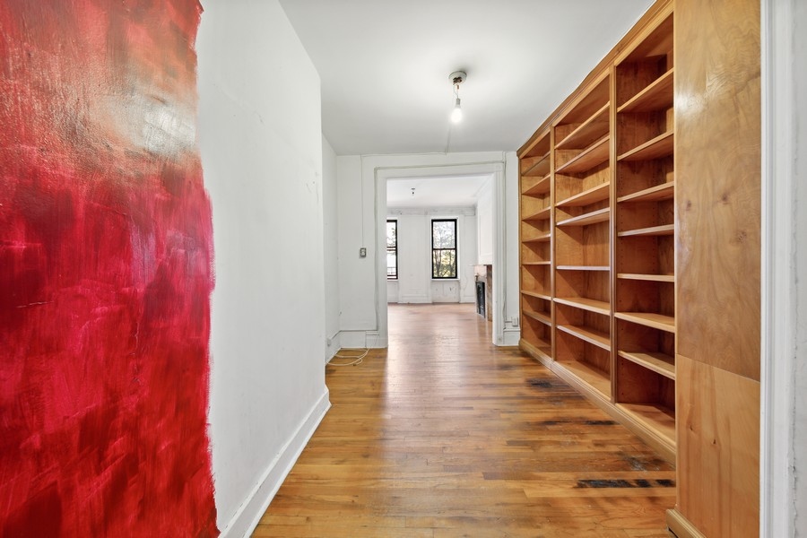 206 East 90th Street, Unit 2E Manhattan, NY 10128 - Photo 5 of 14