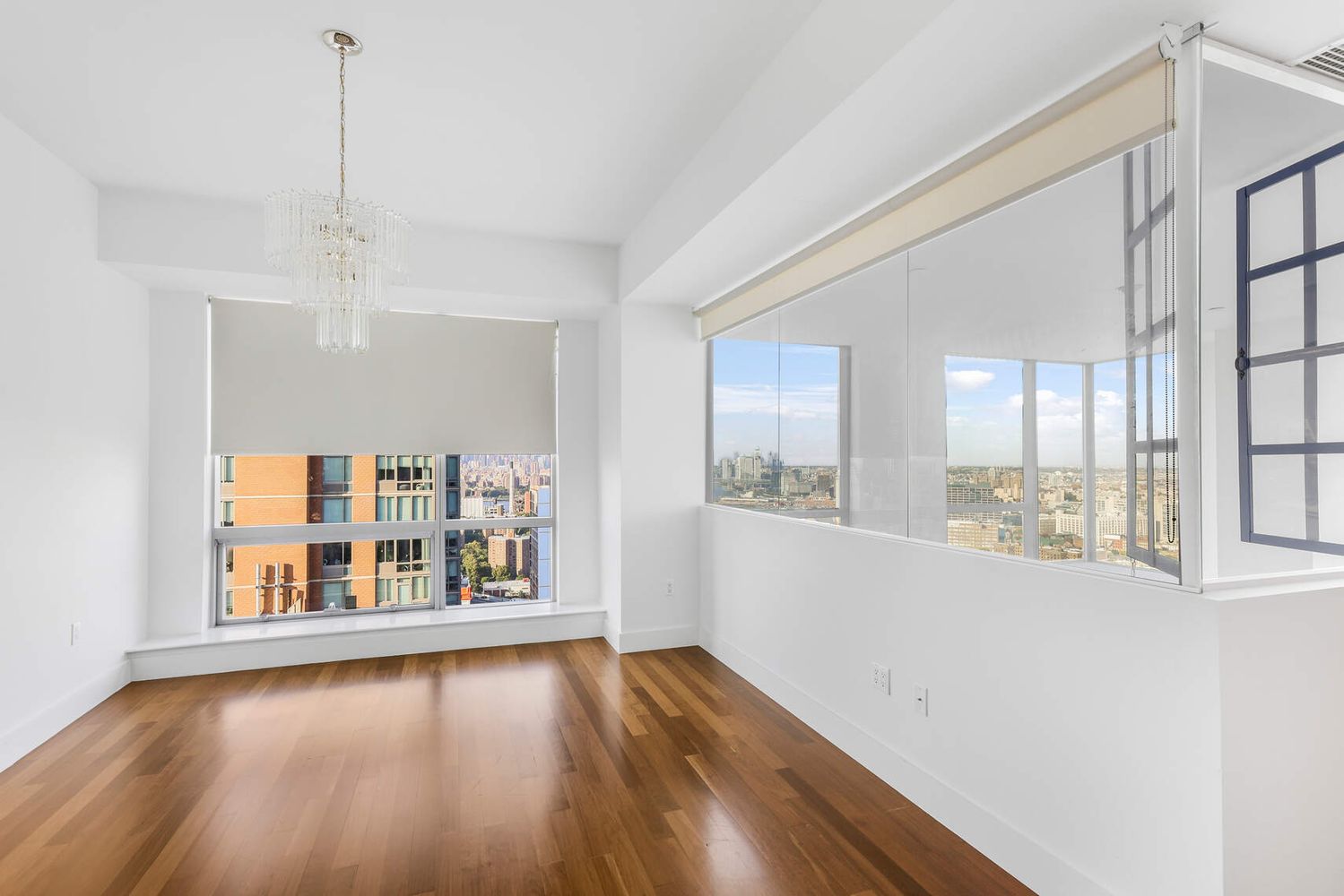 150 Myrtle Avenue, Unit PH3201 Brooklyn, NY 11201 - Photo 14 of 40 a view of an empty room with window