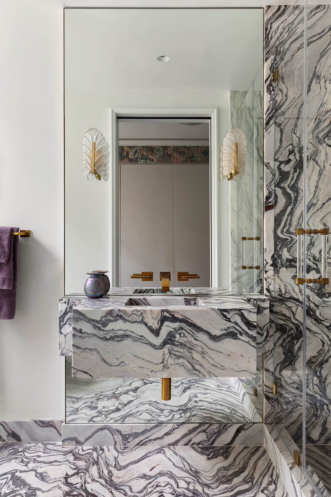 535 Park Avenue, Unit 8AB Manhattan, NY 10065 - Photo 23 of 27 Gallery Image 23