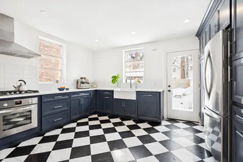 $900,000 | 527 East 38th Street | East Flatbush