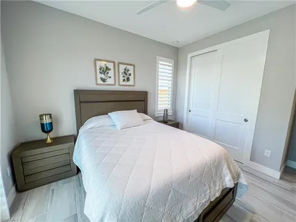 $1,580,000 | 554 North Barfield Drive, Marco Island, FL 34145