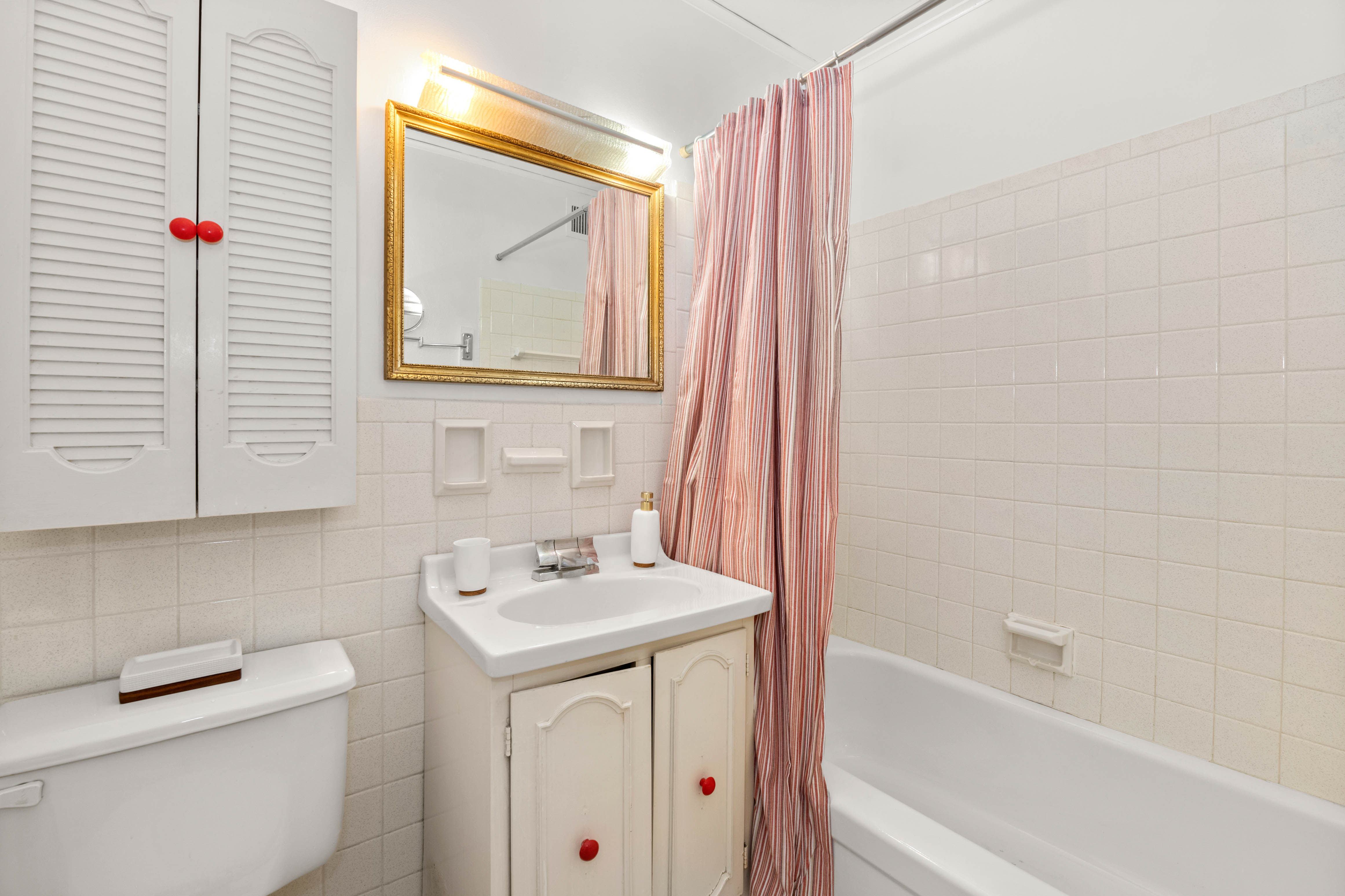 86-15 Broadway, Unit 11C Queens, NY 11373 - Photo 11 of 15