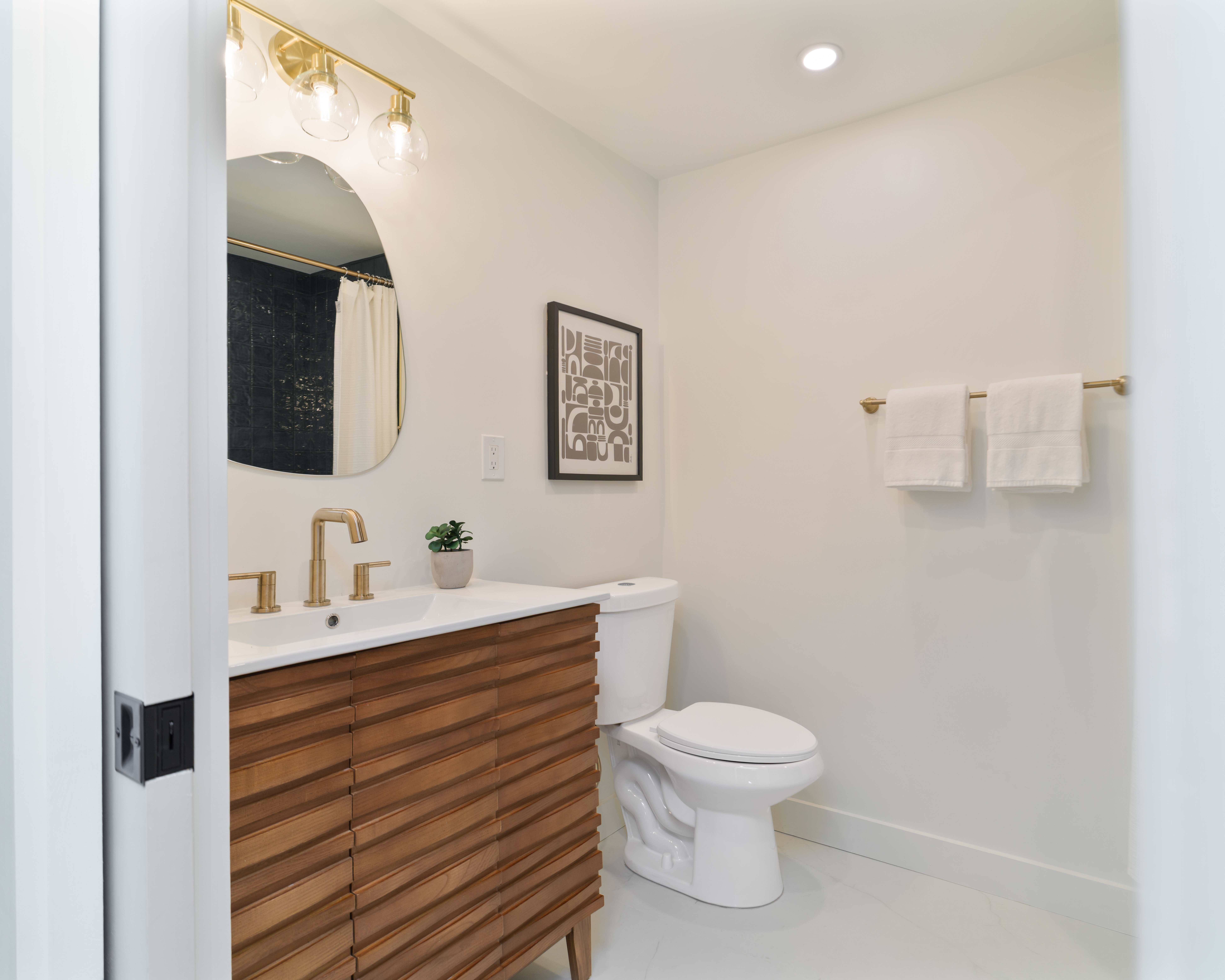 8 Emily Road Framingham, MA 01701 - Photo 28 of 48