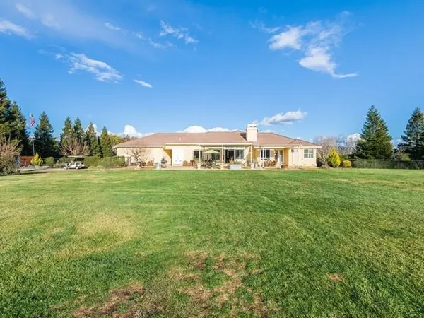 $3,188,000 | 10531 Korn Lane, Gilroy, CA 95020