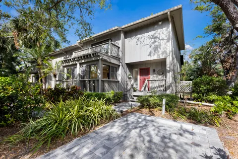 $655,000 | 1479 Landings Circle, Unit 41, Sarasota, FL 34231