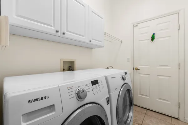 $575,000 | 25900 Creekbend Drive, Bonita Springs, FL 34135