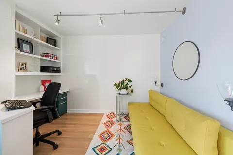 $850,000 | 165 West End Avenue, Unit 28J | Upper West Side