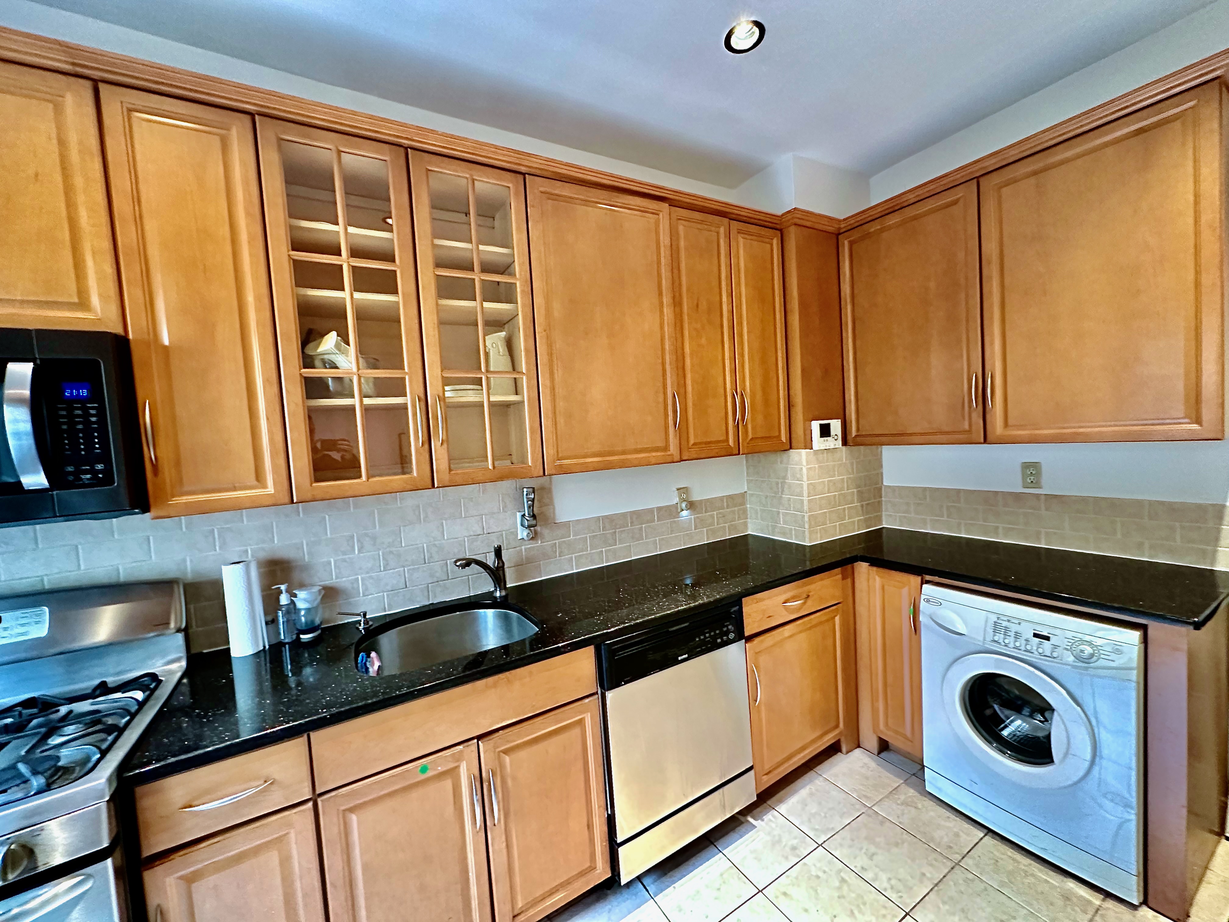 175 Eastern Parkway, Unit 5F Brooklyn, NY 11238 - Photo 4 of 13