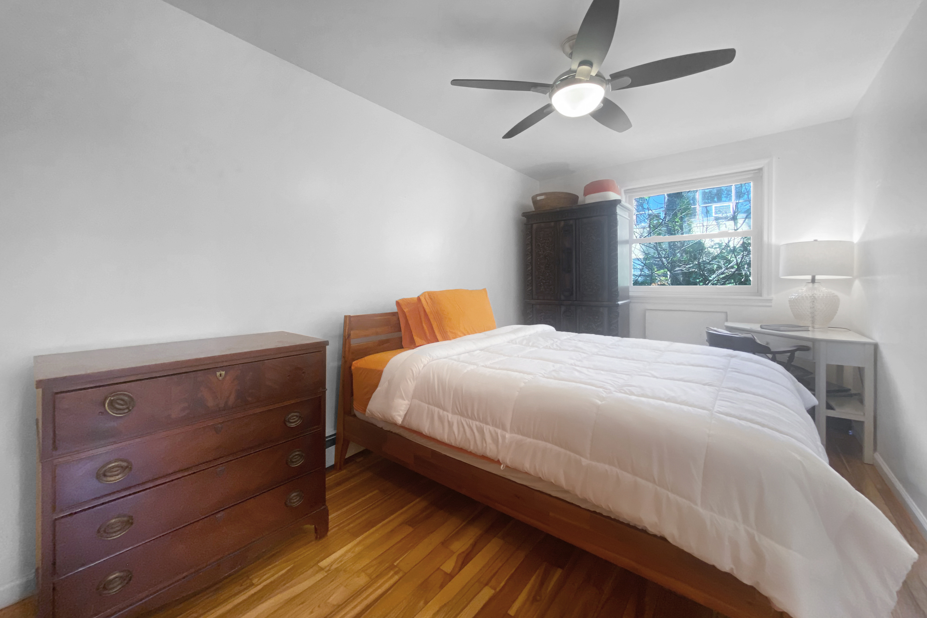 27-02 12th Street, Unit 1 Queens, NY 11102 - Photo 6 of 15