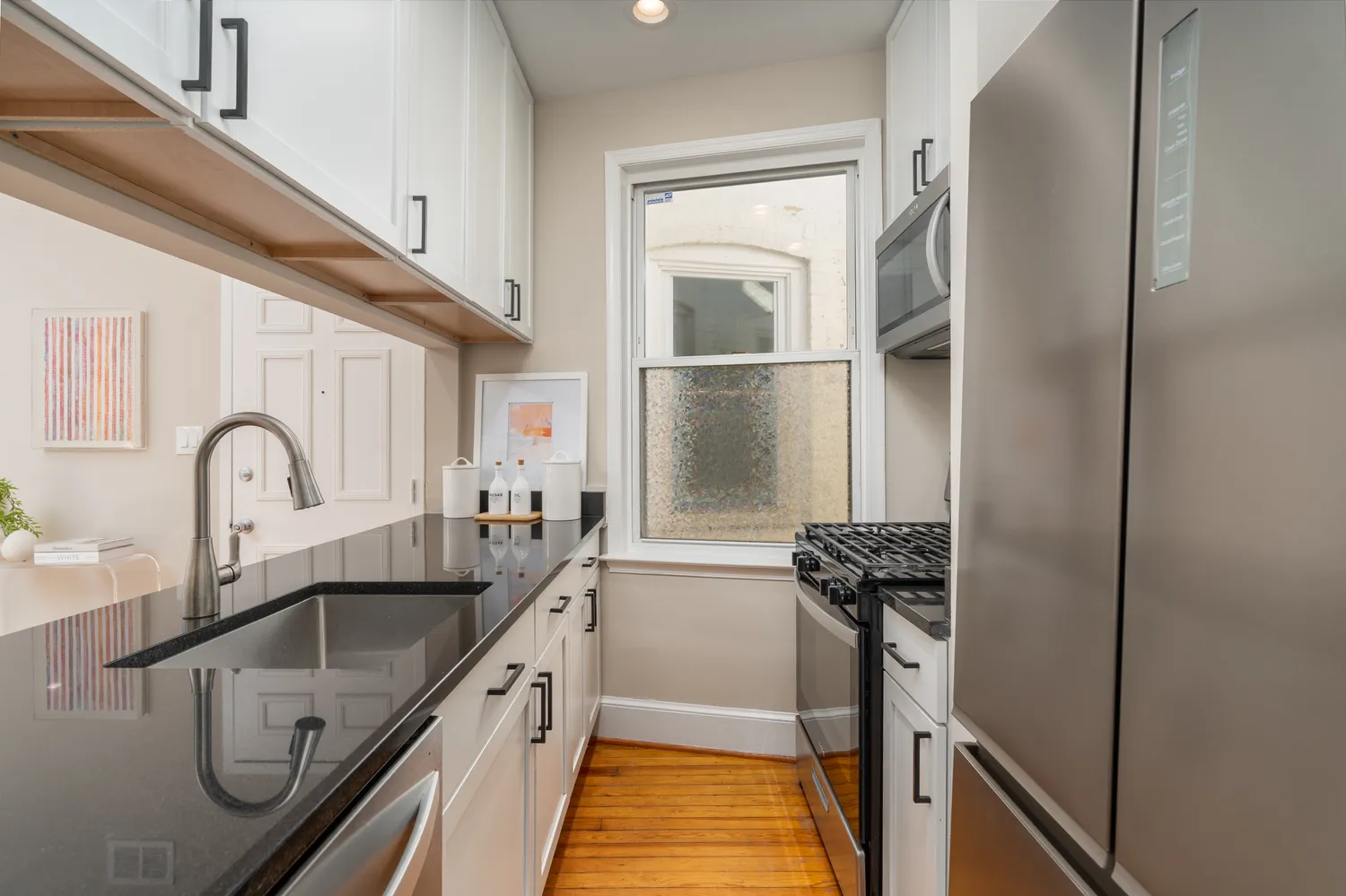 $350,000 | 1218 D Street Southeast, Unit 4, Washington, DC 20003