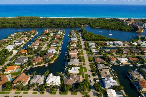 $1,825,000 | 3203 Northeast 6th Drive, Boca Raton, FL 33431