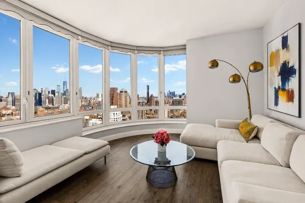 $7,150 | 306 Gold Street, Unit 33F | Downtown Brooklyn