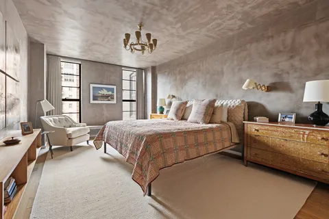 $5,650,000 | 37 West 12th Street, Unit 7J | Greenwich Village