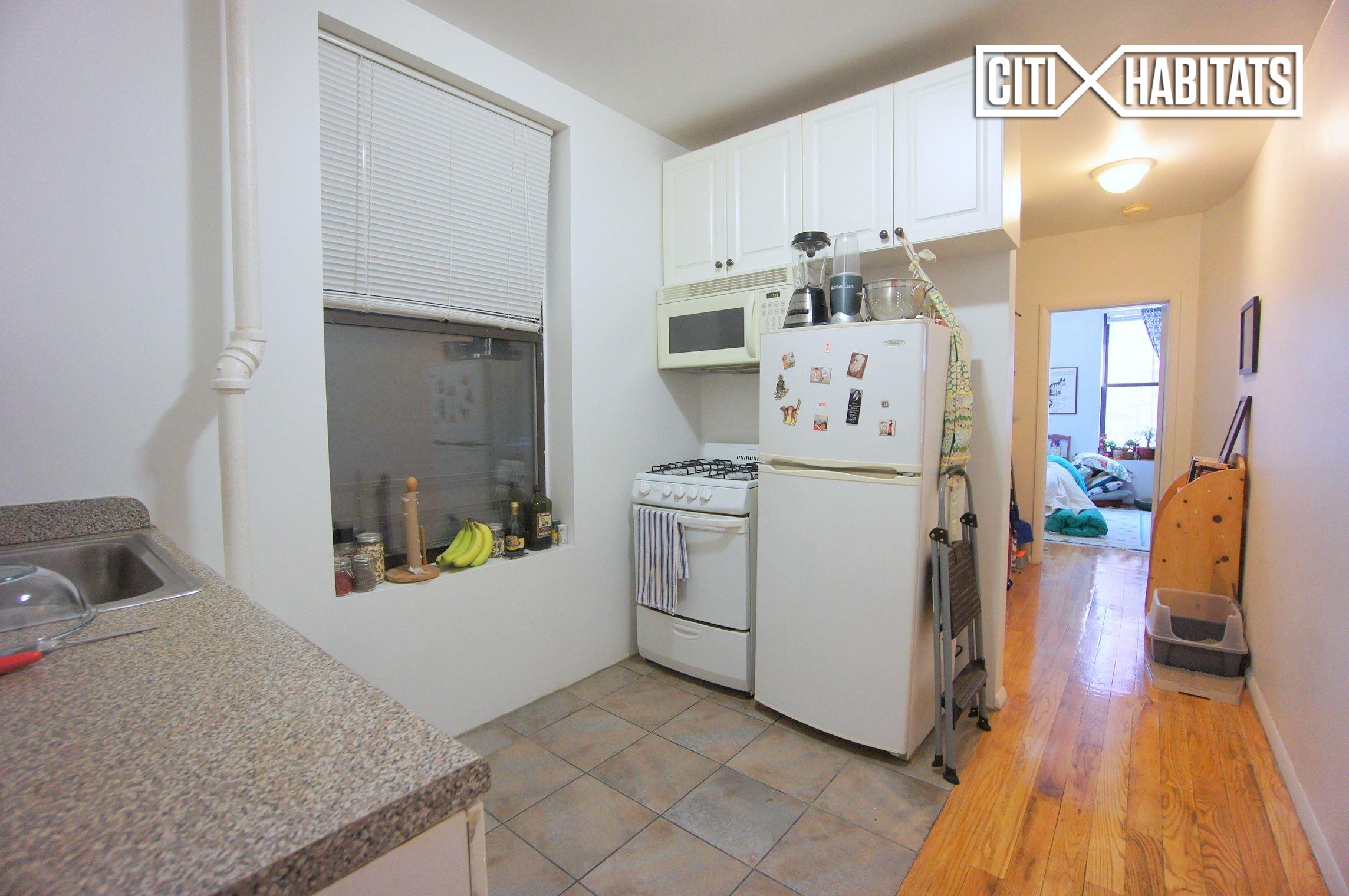 313 West 114th Street, Unit 2A Manhattan, NY 10026 - Photo 5 of 7