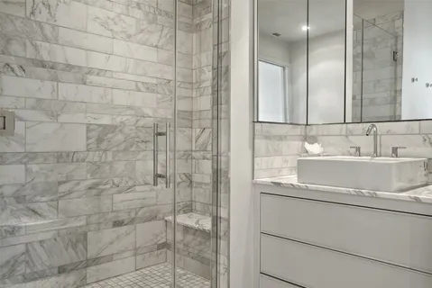 a view of a walk in closet