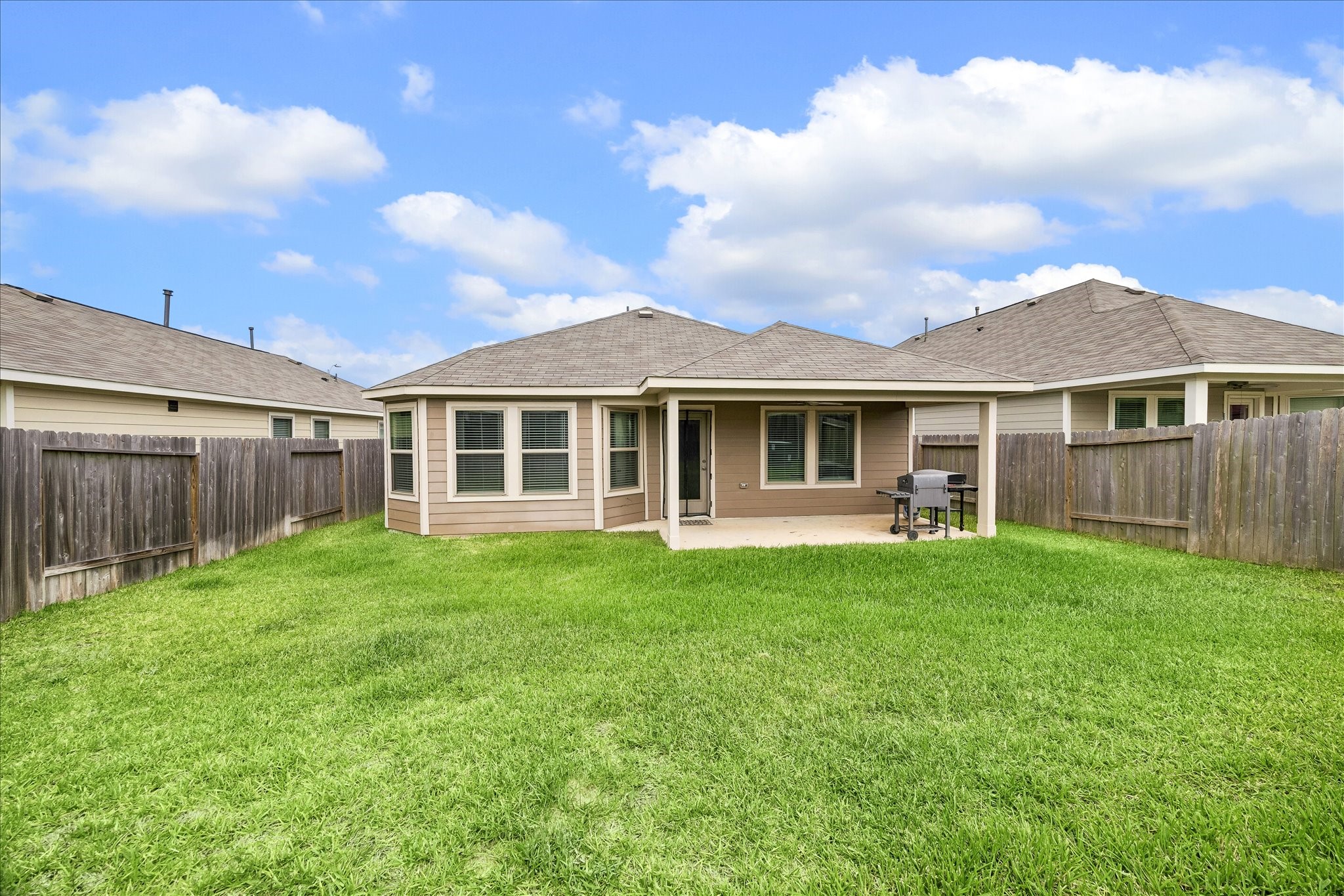 249 Rustic Ridge Circle Magnolia, TX 77354 - Photo 16 of 20 Gallery Image 16