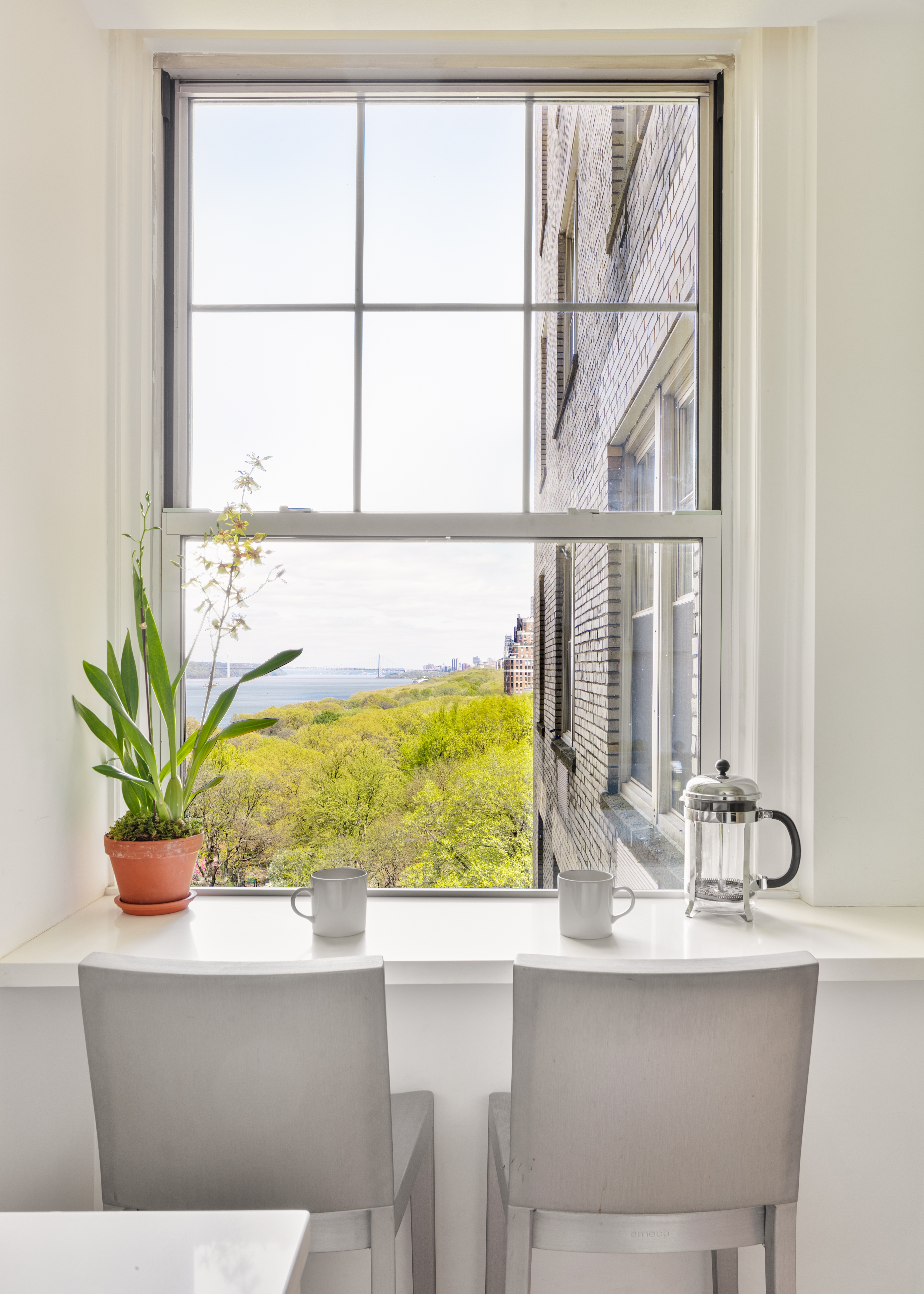 160 Riverside Drive, Unit 10D Manhattan, NY 10024 - Photo 5 of 14