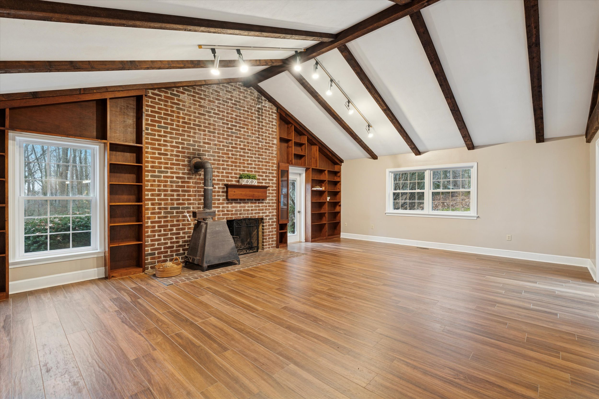 2435 St Peters Road Pottstown, PA 19465 - Photo 8 of 37