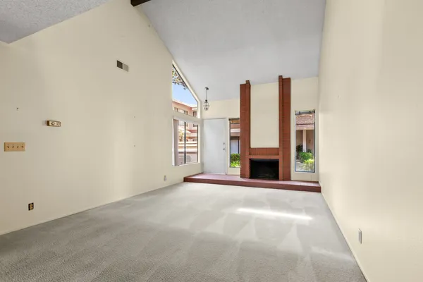$449,000 | 1207 Touchstone Lane, Santa Maria, CA 93454