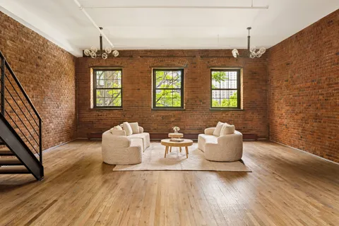$1,950,000 | 272 Water Street, Unit 5R/6R | Financial District
