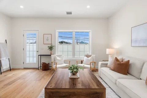 $439,000 | 11 Suffolk Drive, Unit 2, Concord, NH 03303