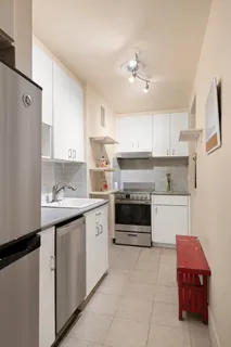 $495,000 | 510 East 84th Street, Unit 1B | Upper East Side