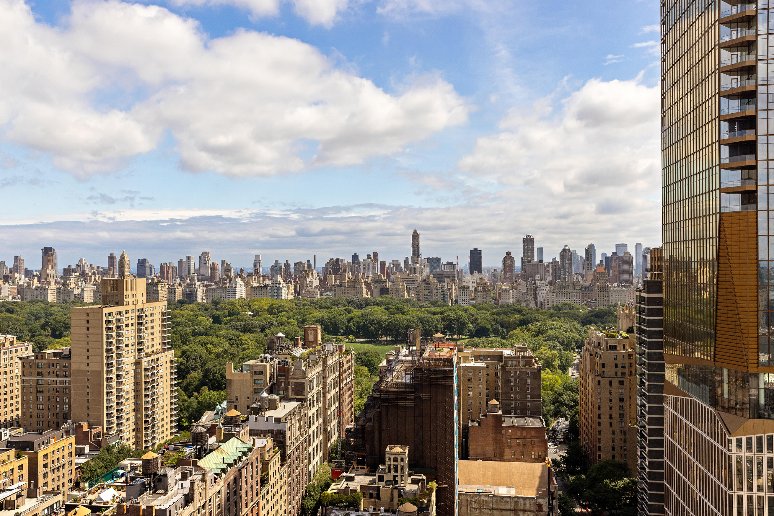 150 Columbus Avenue, Unit PH2B Manhattan, NY 10023 - Photo 3 of 15 Gallery Image 3