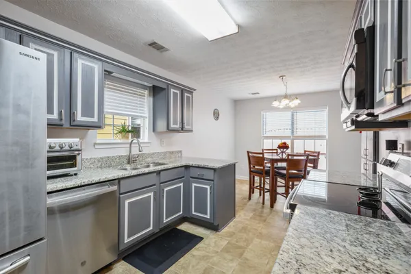 $325,000 | 1477 Gates Circle Southeast, Atlanta, GA 30316