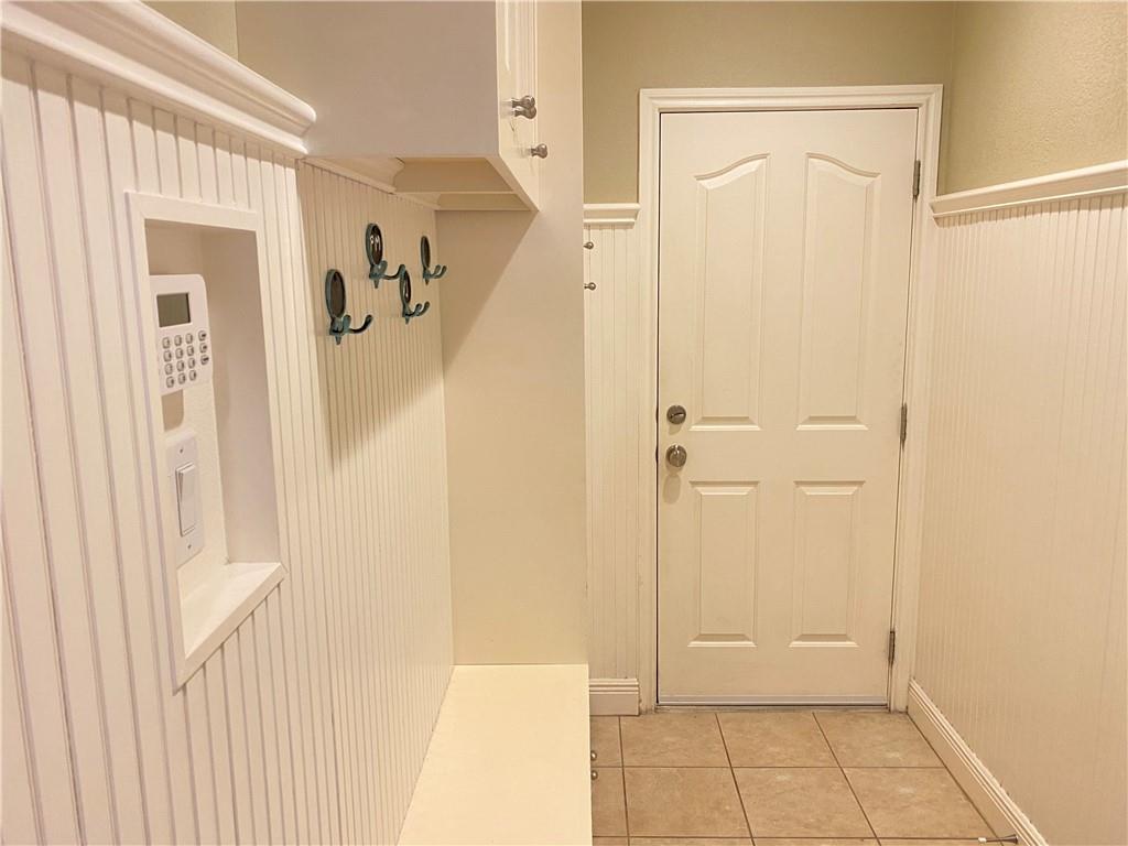 7424 Jaborandi Drive Austin, TX 78739 - Photo 4 of 26