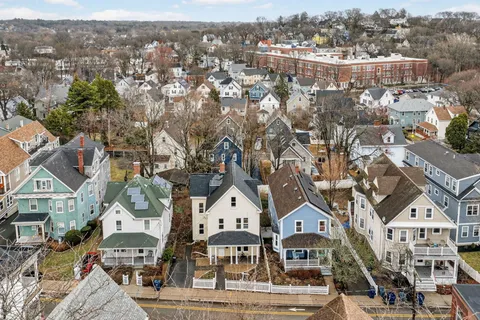 Contact Agent | 146 Poplar Street, Boston, MA 02131