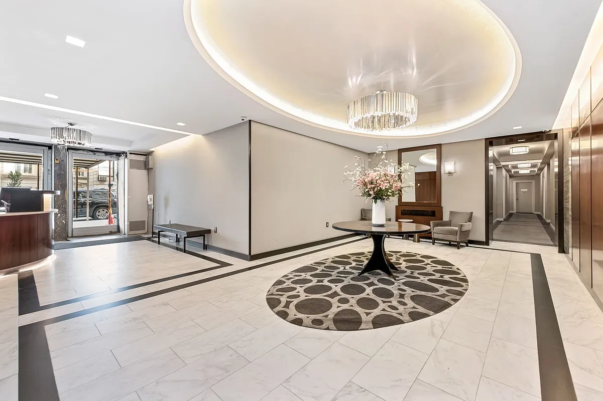 8 East 83rd Street, Unit 5F Manhattan, NY 10028 - Photo 14 of 18