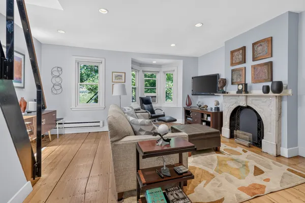 $825,000 | Address Upon Request, Boston, MA 02116