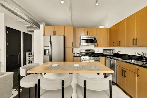 $439,000 | 811 4th Street Northwest, Unit 1214, Washington, DC 20001