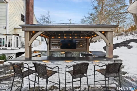 $1,495,000 | 72 Barclay Drive, Stamford, CT 06903