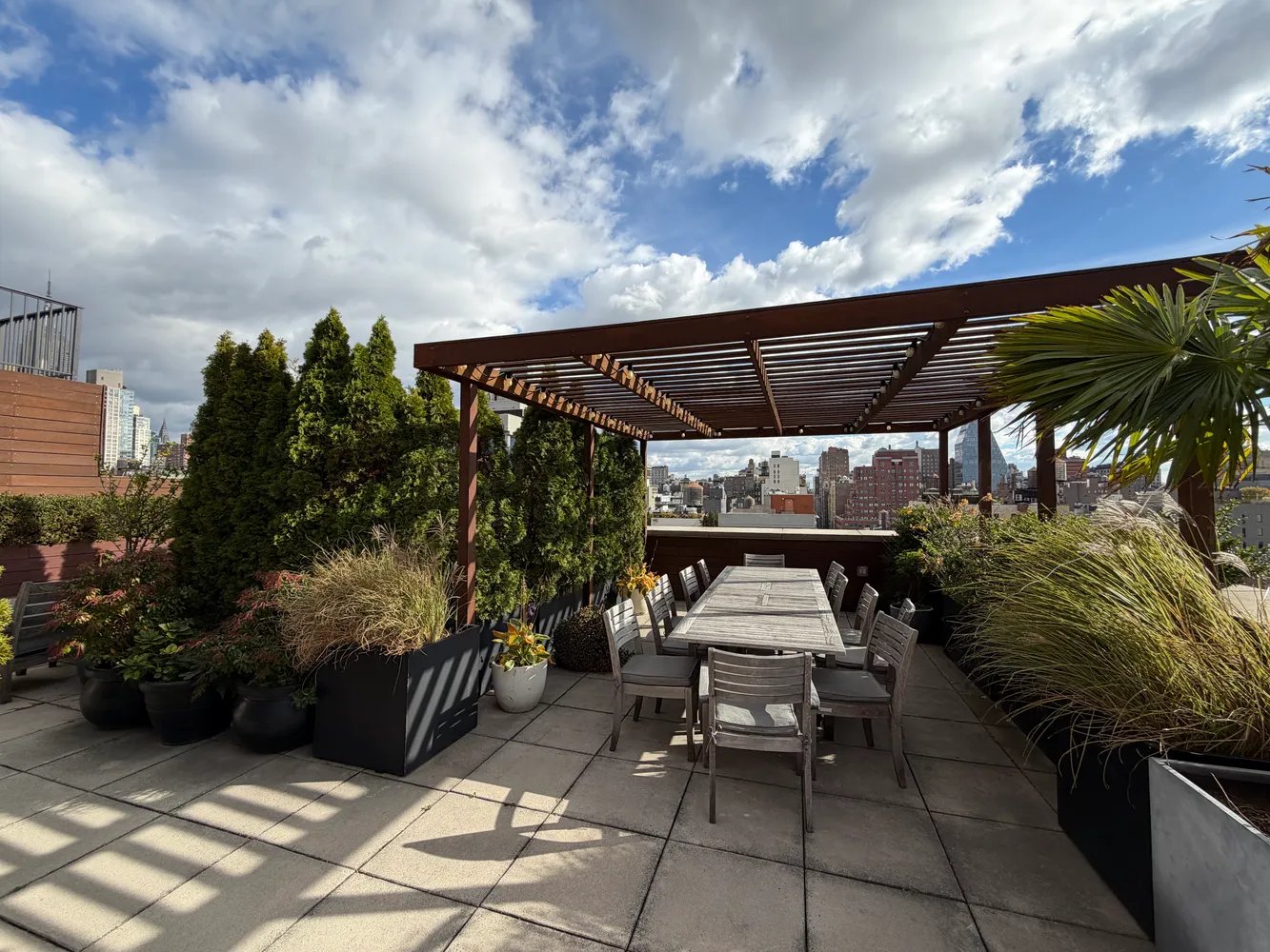 $3,700,000 | 201 West 17th Street, Unit 7A | Chelsea