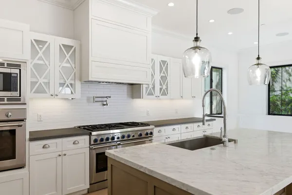 $17,000 | 1405 Oak Avenue, Manhattan Beach, CA 90266